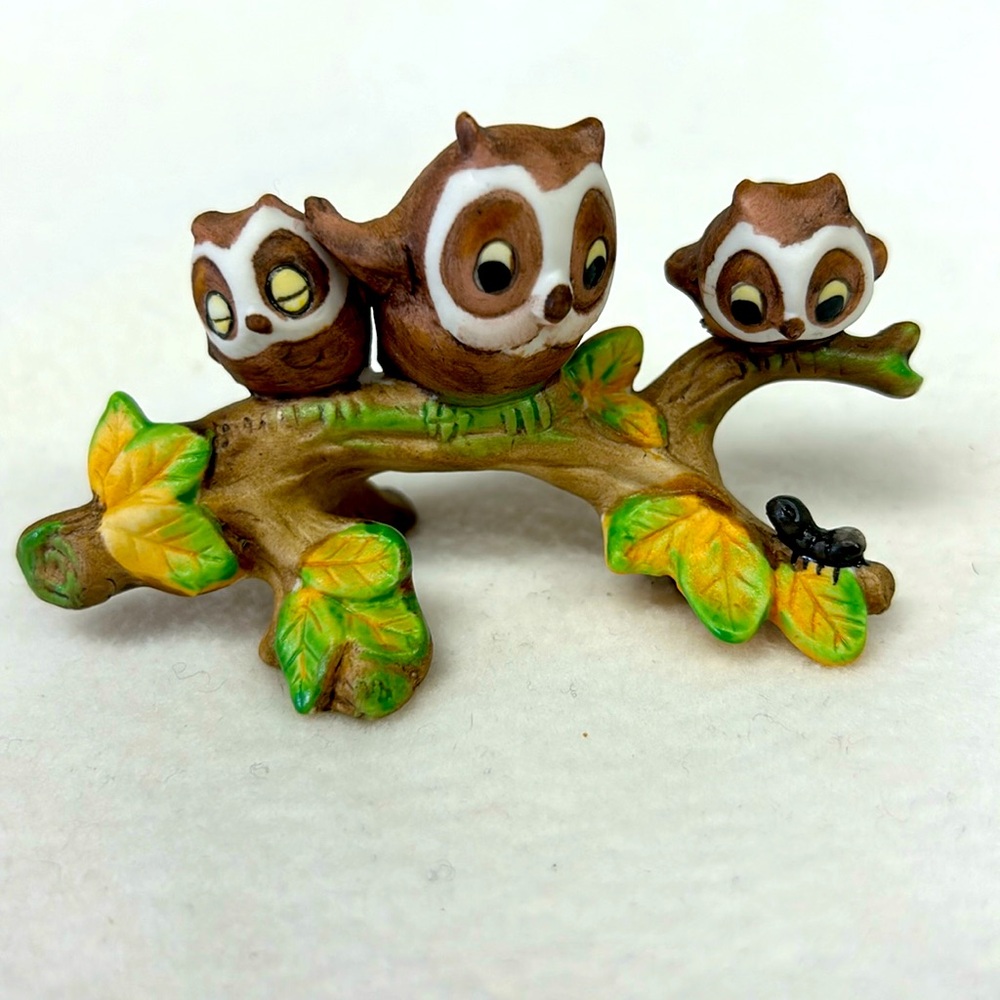 - Vintage 50’s JOSEF ORIGINALS bisque porcelain anthropomorphic owls on a…